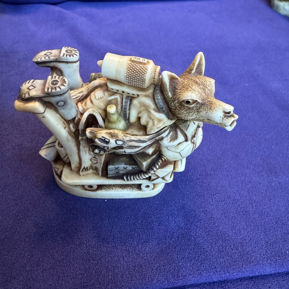 Harmony Kingdom “Wolfie in Space”